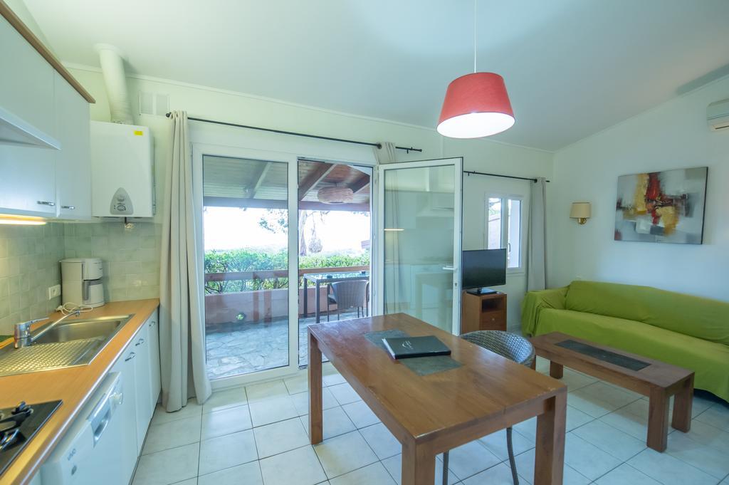 Hotel Les Hauts De Porto-Vecchio Exteriör bild